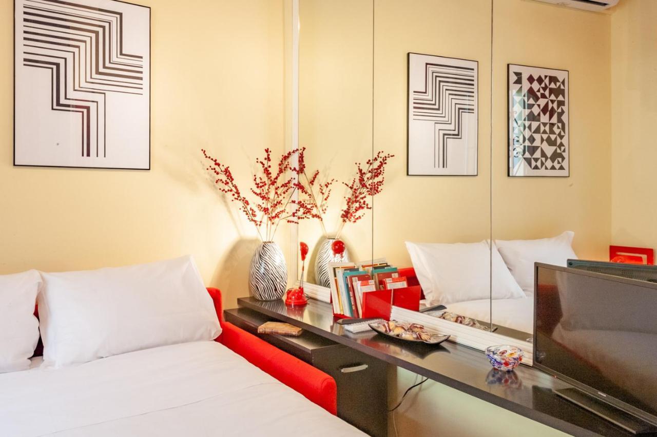 Bnbutler - Pontaccio 4 - Brera - Atmosfere Di Charme In Pieno Centro Мілан Екстер'єр фото